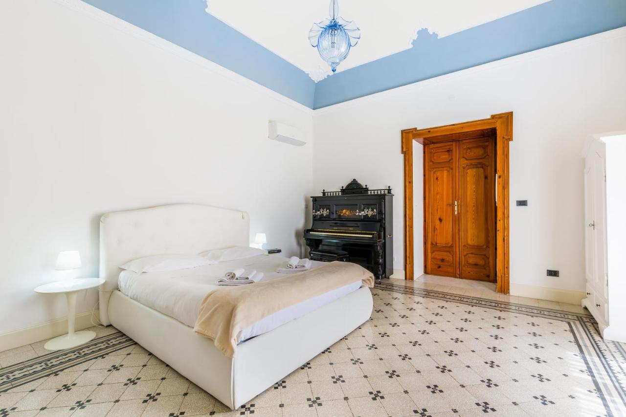 Palazzo Montalbano Bed & Breakfast ชิคลี ภายนอก รูปภาพ