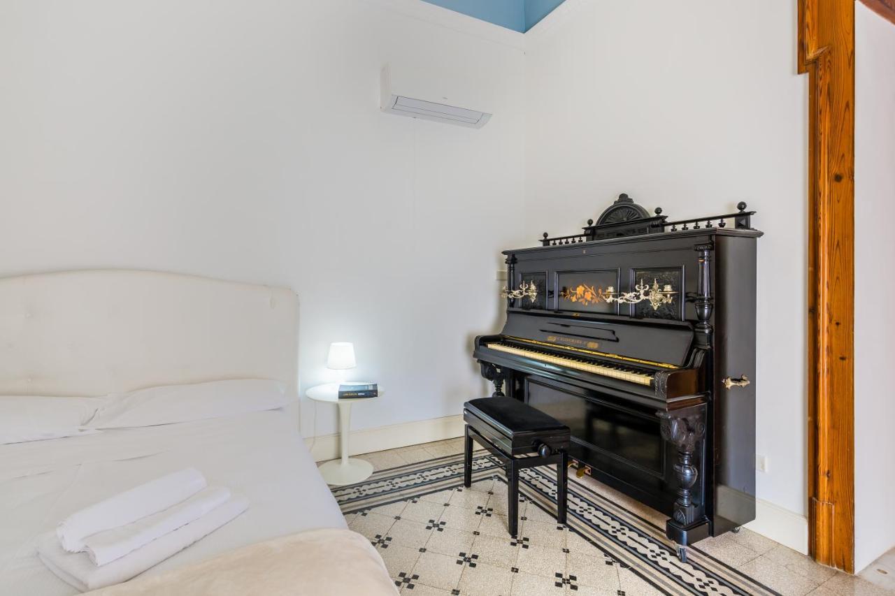 Palazzo Montalbano Bed & Breakfast ชิคลี ภายนอก รูปภาพ