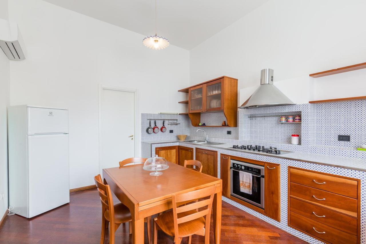Palazzo Montalbano Bed & Breakfast ชิคลี ภายนอก รูปภาพ