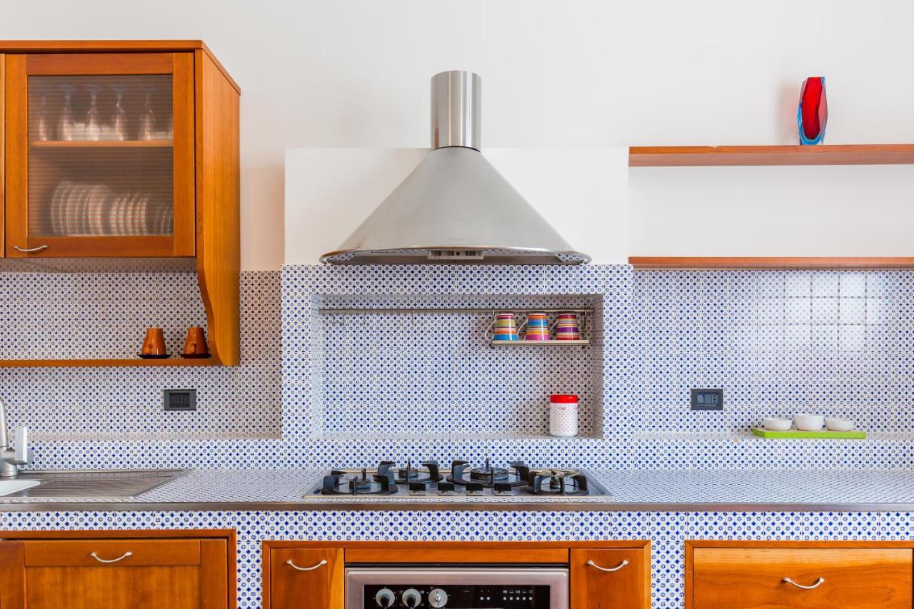 Palazzo Montalbano Bed & Breakfast ชิคลี ภายนอก รูปภาพ