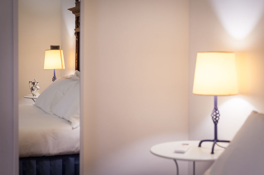 Palazzo Montalbano Bed & Breakfast ชิคลี ภายนอก รูปภาพ
