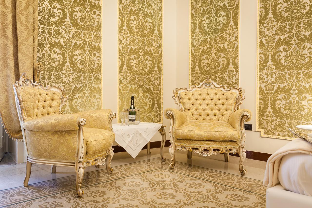 Palazzo Montalbano Bed & Breakfast ชิคลี ภายนอก รูปภาพ